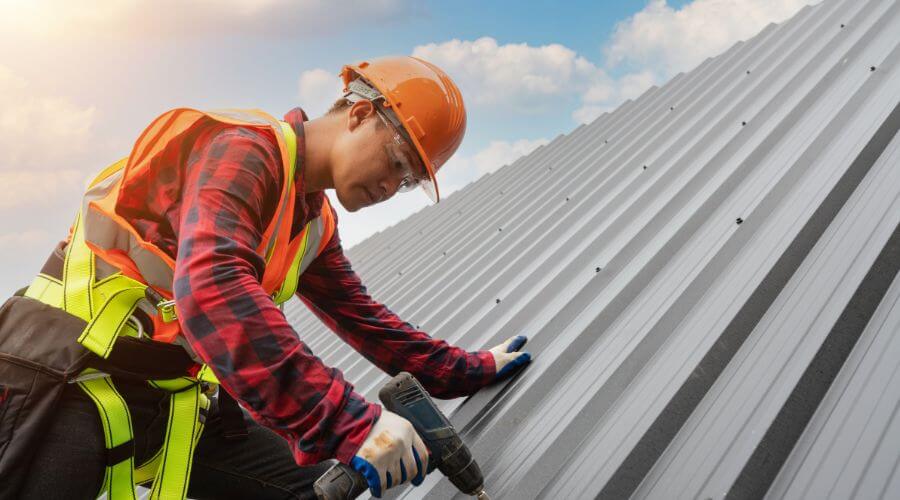 Expert top industrial roofings services in Beattie, KS